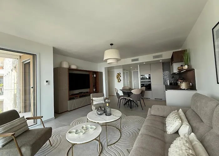 2-bedroom With Breathtaking Ocean View Appartement Èze